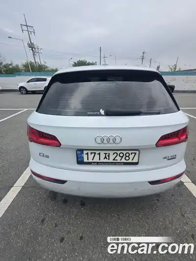 Audi Q5 2020 2.0 гидро в Москве № 1912392, миниатюра 4