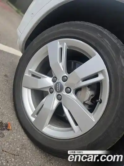 Audi Q5 2020 2.0 гидро в Москве № 1912392, миниатюра 6