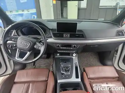 Audi Q5 2020 2.0 гидро в Москве № 1912392, миниатюра 10