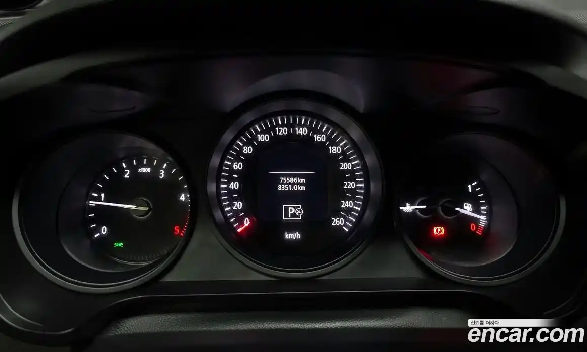 Renault SM6 2017 1.5 гидро в Москве № 1912481, фото 8