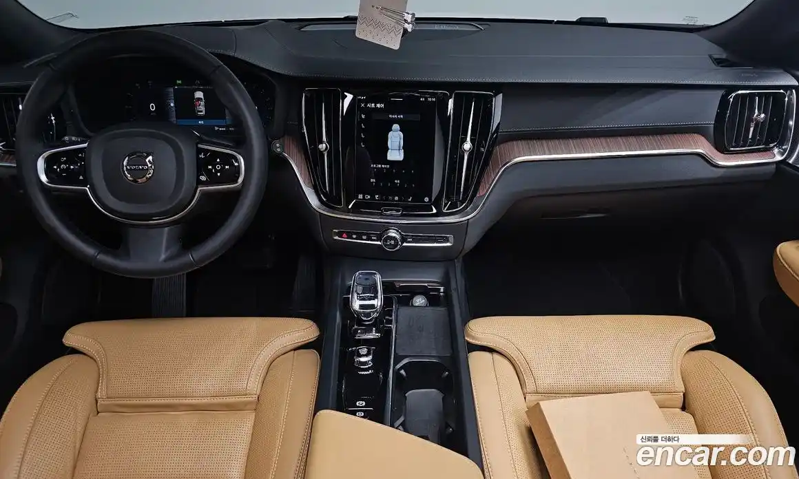 Volvo V60 2024 2.0 гидро в Москве № 1912701, фото 9