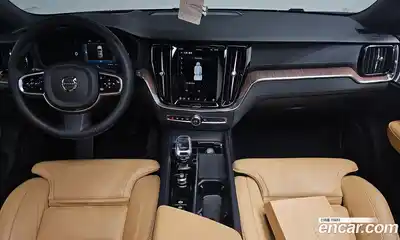 Volvo V60 2024 2.0 гидро в Москве № 1912701, миниатюра 9
