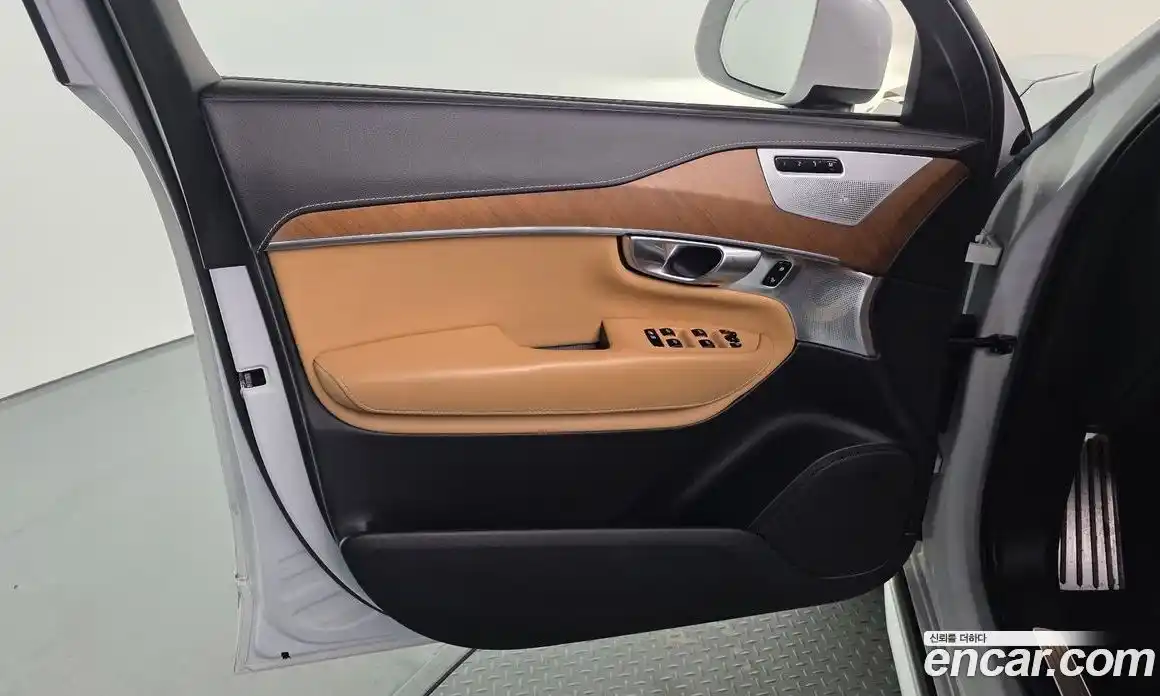 Volvo XC90 2018 2.0 гидро в Москве № 1913172, фото 14