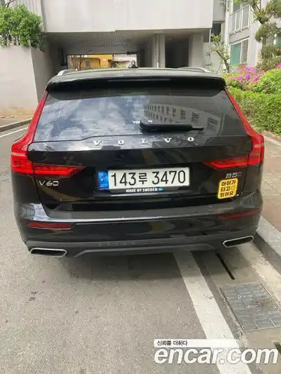 Volvo V60 2021 2.0 гидро в Москве № 1913549, миниатюра 2