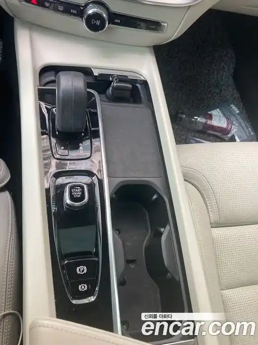 Volvo V60 2021 2.0 гидро в Москве № 1913549, фото 9