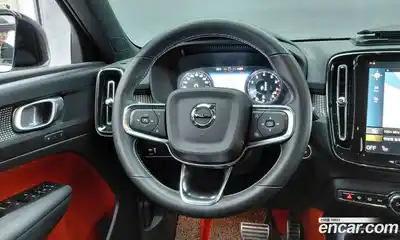 Volvo XC40 2021 2.0 гидро в Москве № 1913559, миниатюра 12