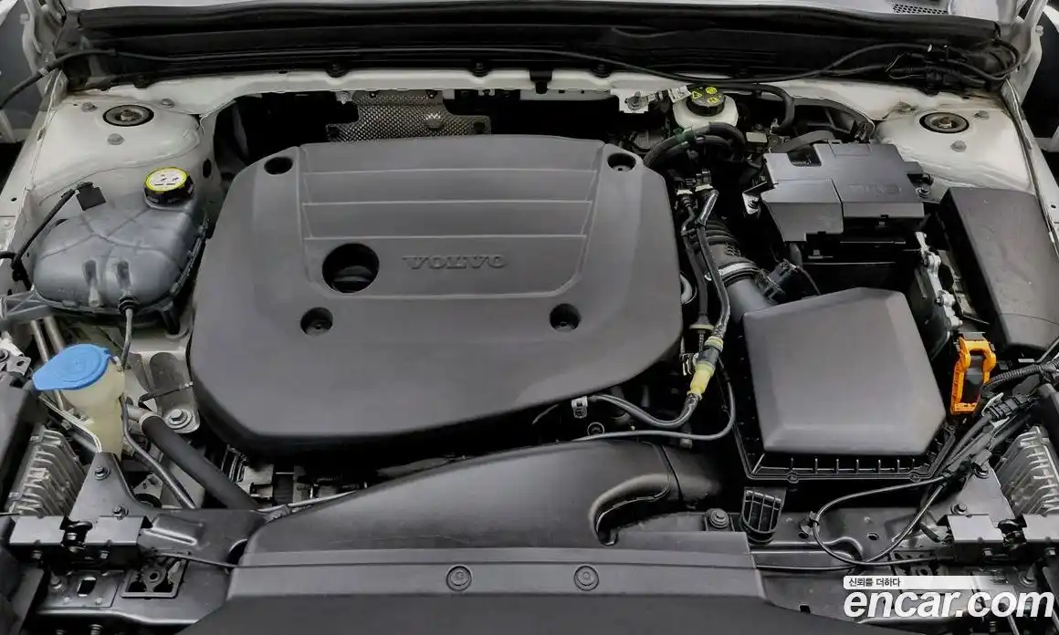 Volvo XC40 2021 2.0 гидро в Москве № 1913559, фото 6