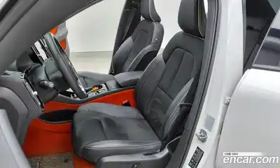 Volvo XC40 2021 2.0 гидро в Москве № 1913559, миниатюра 10