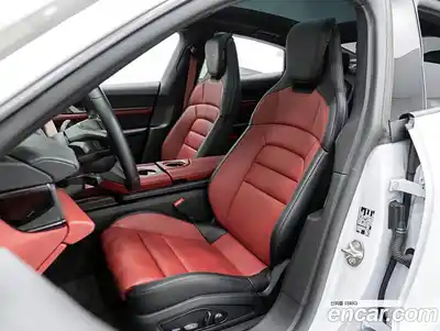 Porsche Taycan 2024 0.2 гидро в Москве № 1914462, миниатюра 10