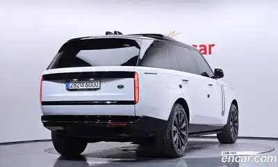 Land Rover Range-Rover 2023 4.4 гидро в Москве № 1914715, миниатюра 2