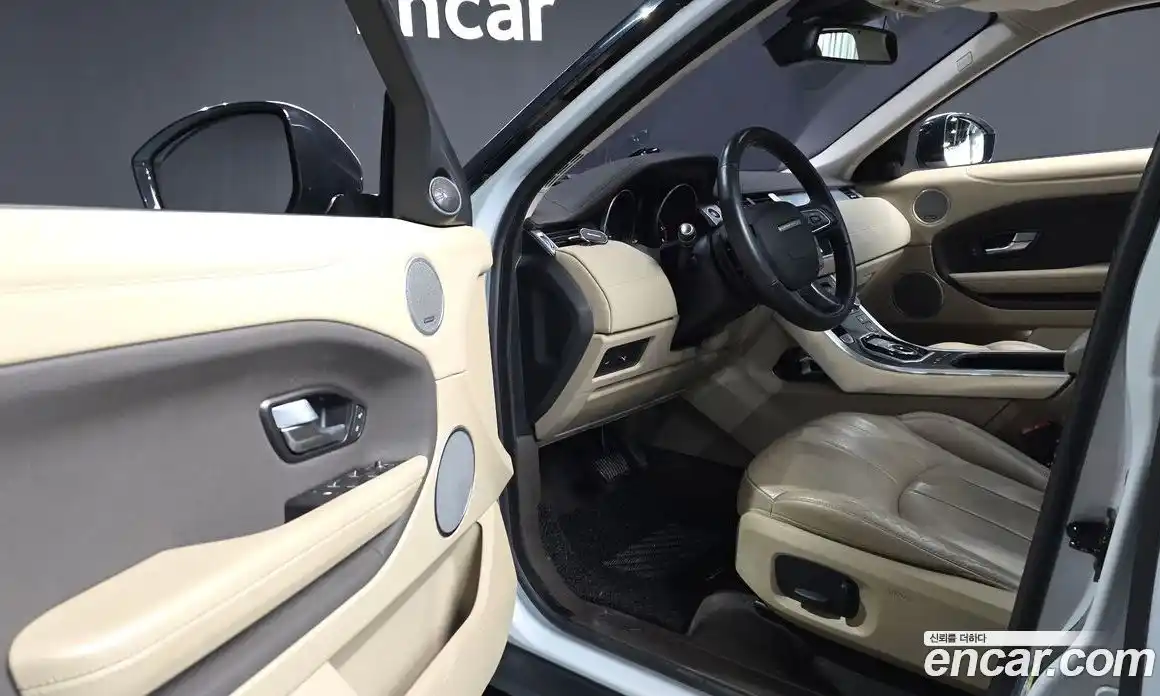 Land Rover Range-Rover Evoque 2017 2.0 гидро в Москве № 1914752, фото 13