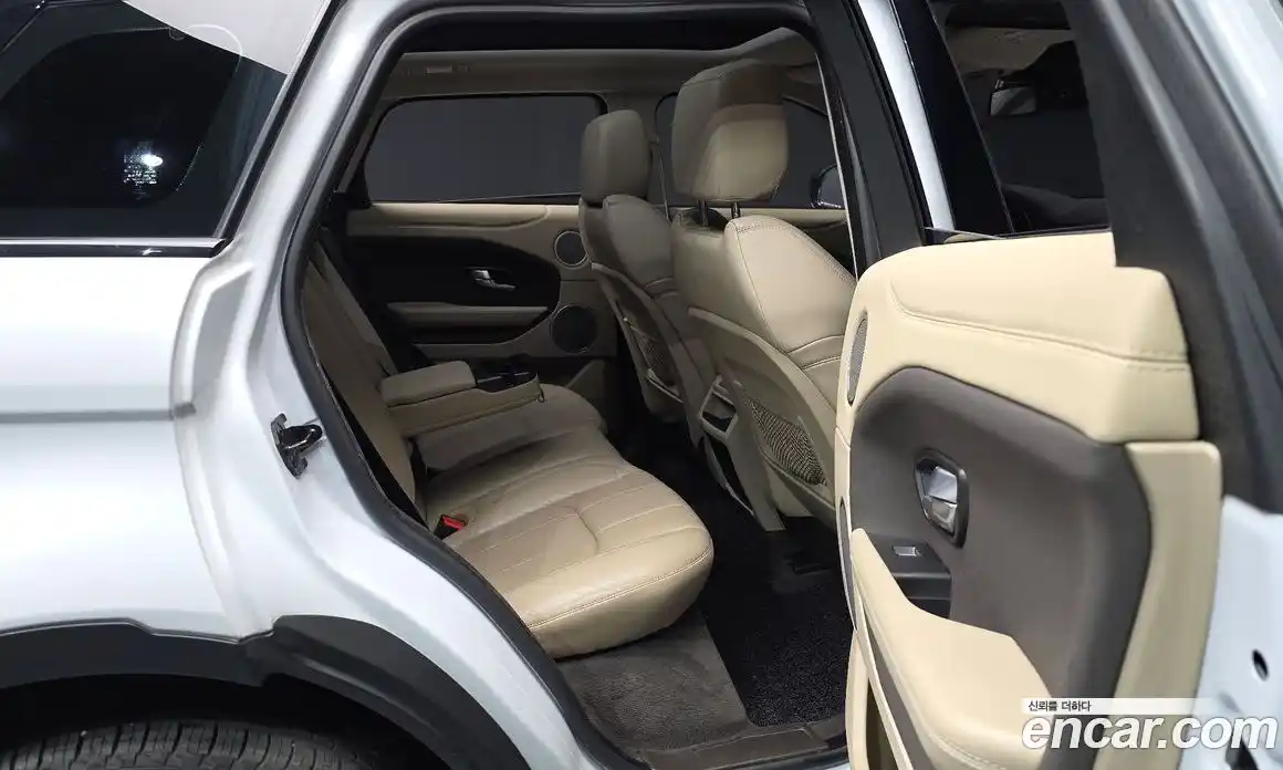 Land Rover Range-Rover Evoque 2017 2.0 гидро в Москве № 1914752, фото 18