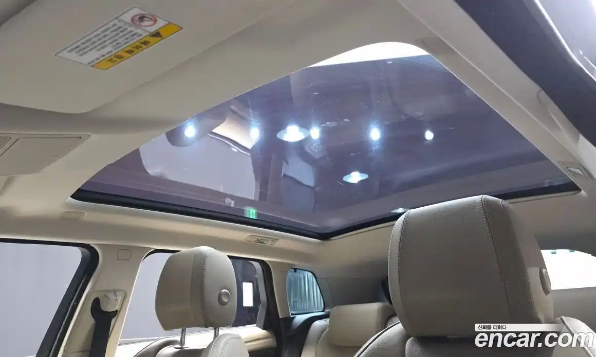 Land Rover Range-Rover Evoque 2017 2.0 гидро в Москве № 1914752, фото 25
