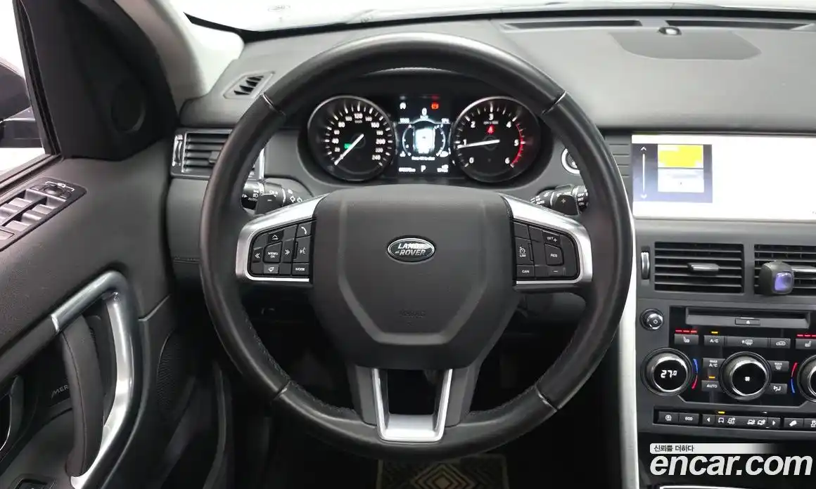 Land Rover Discovery Sport 2019 2.0 гидро в Москве № 1914757, фото 18