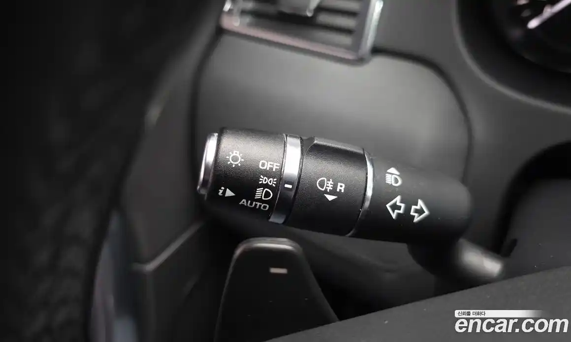 Land Rover Discovery Sport 2019 2.0 гидро в Москве № 1914757, фото 29