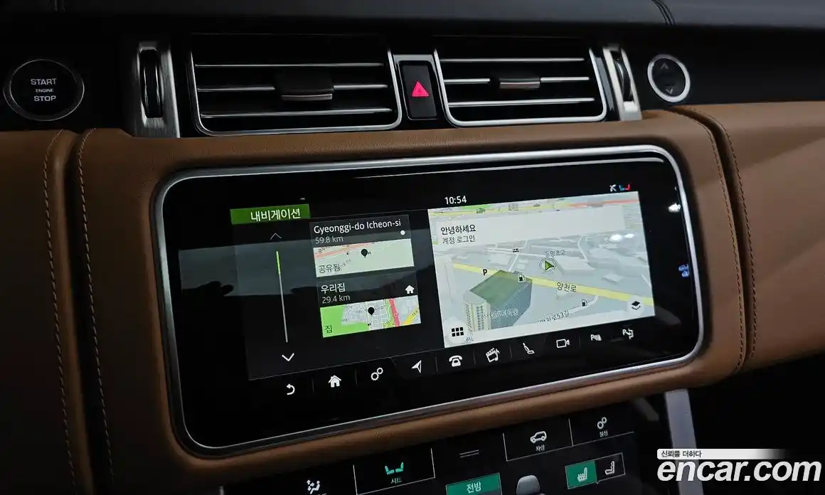 Land Rover Range-Rover 2019 4.4 гидро в Москве № 1915012, фото 21