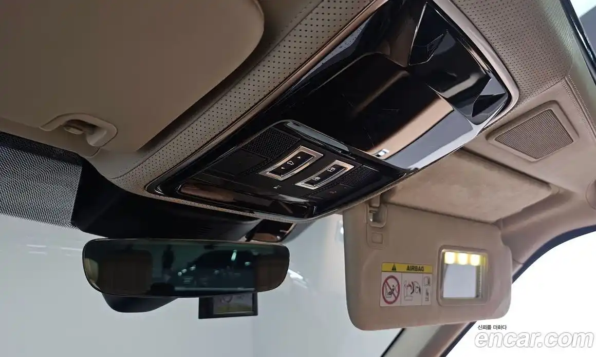 Land Rover Range-Rover 2019 4.4 гидро в Москве № 1915012, фото 28