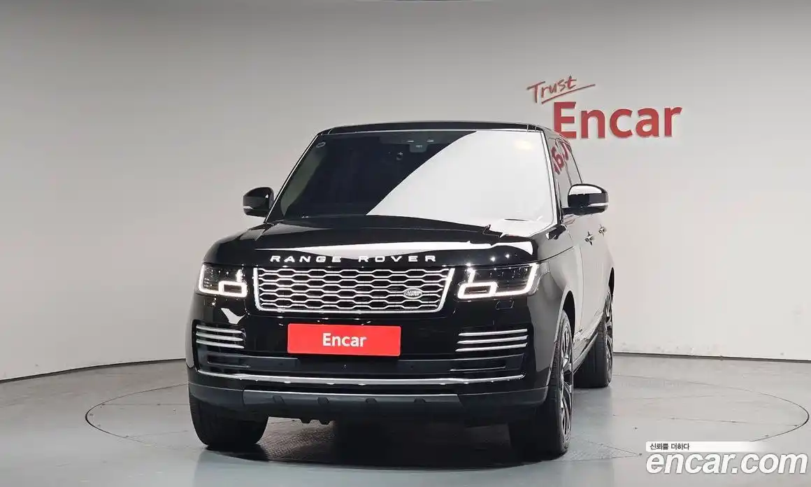 Land Rover Range-Rover 2019 4.4 гидро в Москве № 1915012, фото 3