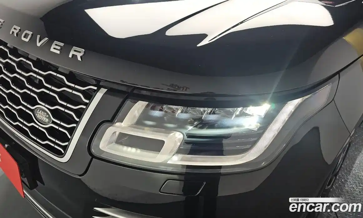 Land Rover Range-Rover 2019 4.4 гидро в Москве № 1915012, фото 8