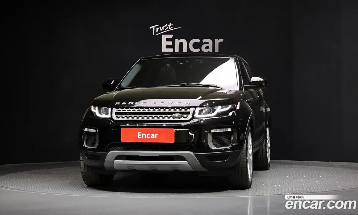 Land Rover Range-Rover Evoque 2015 2.0 гидро в Москве № 1915159, фото 3