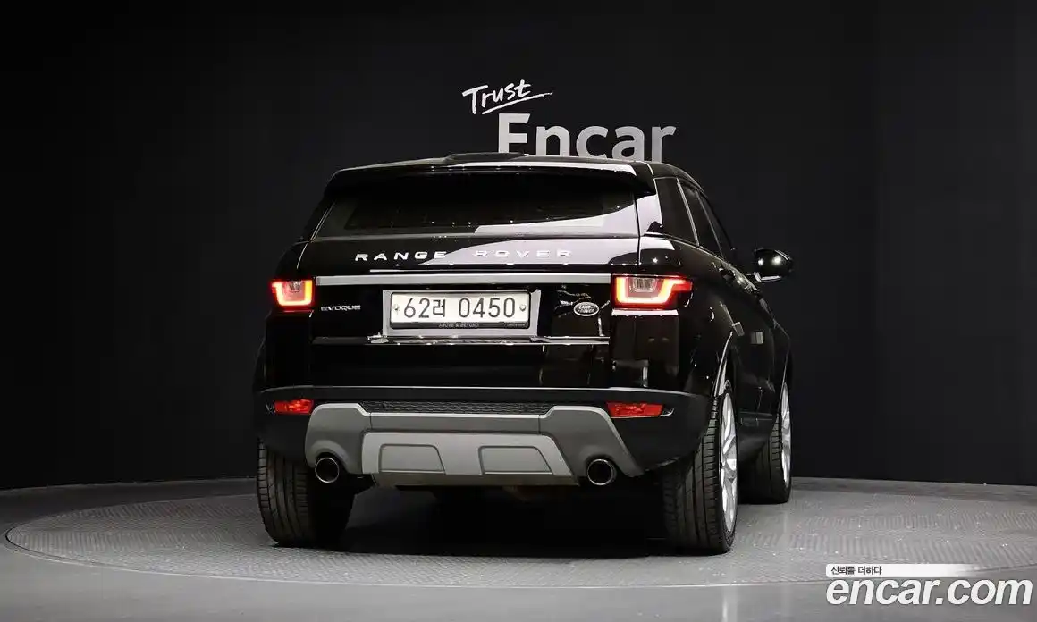Land Rover Range-Rover Evoque 2015 2.0 гидро в Москве № 1915159, фото 4