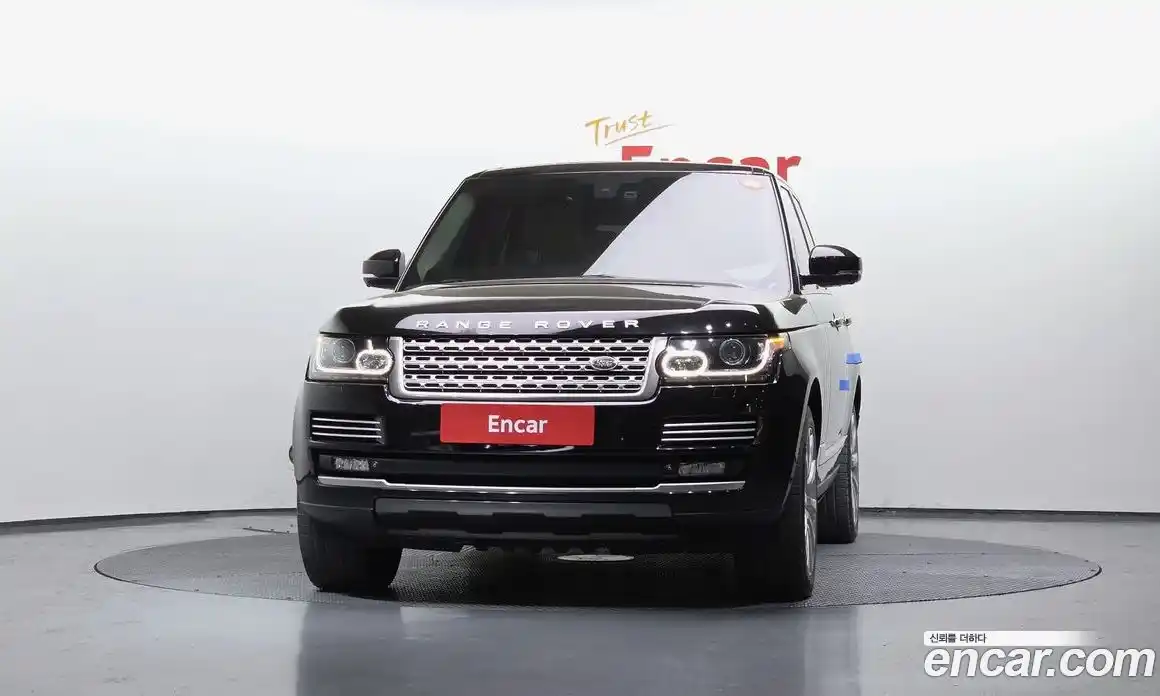 Land Rover Range-Rover 2015 4.4 гидро в Москве № 1915193, фото 3