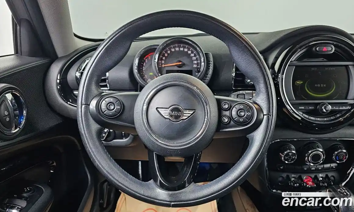 Mini Clubman 2016 2.0 гидро в Москве № 1916331, фото 15