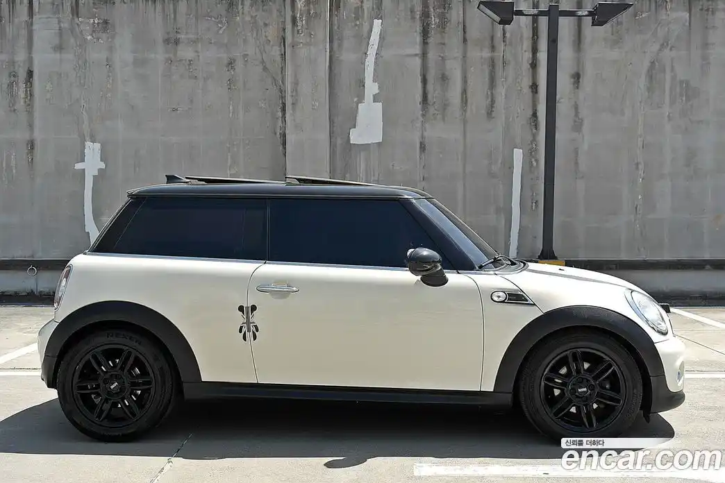 Mini Cooper 2013 2.0 гидро в Москве № 1916571, фото 7