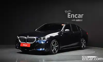 BMW 5-Series, 2024