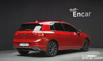 Volkswagen Golf 2023 2.0 гидро в Москве № 1917509, миниатюра 2