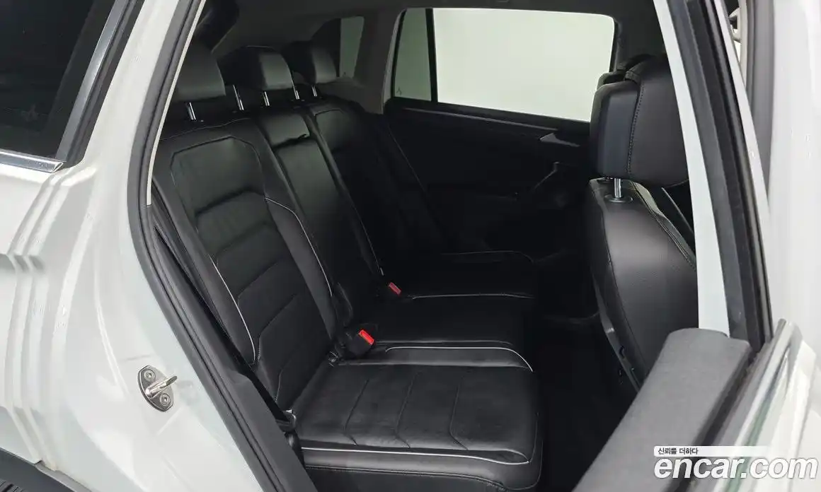 Volkswagen Tiguan 2020 2.0 гидро в Москве № 1918033, фото 11