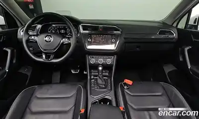 Volkswagen Tiguan 2018 2.0 гидро в Москве № 1918070, миниатюра 7