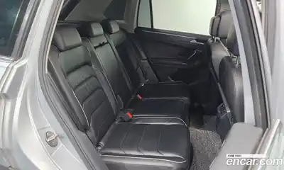 Volkswagen Tiguan 2018 2.0 гидро в Москве № 1918085, миниатюра 11