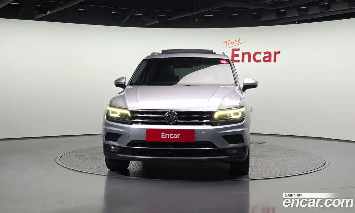 Volkswagen Tiguan 2018 2.0 гидро в Москве № 1918085, фото 3