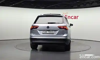 Volkswagen Tiguan 2018 2.0 гидро в Москве № 1918085, миниатюра 4