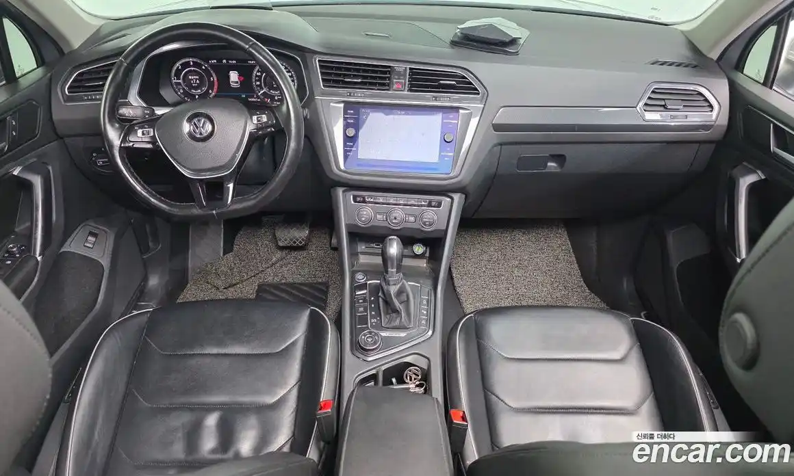 Volkswagen Tiguan 2018 2.0 гидро в Москве № 1918085, фото 7