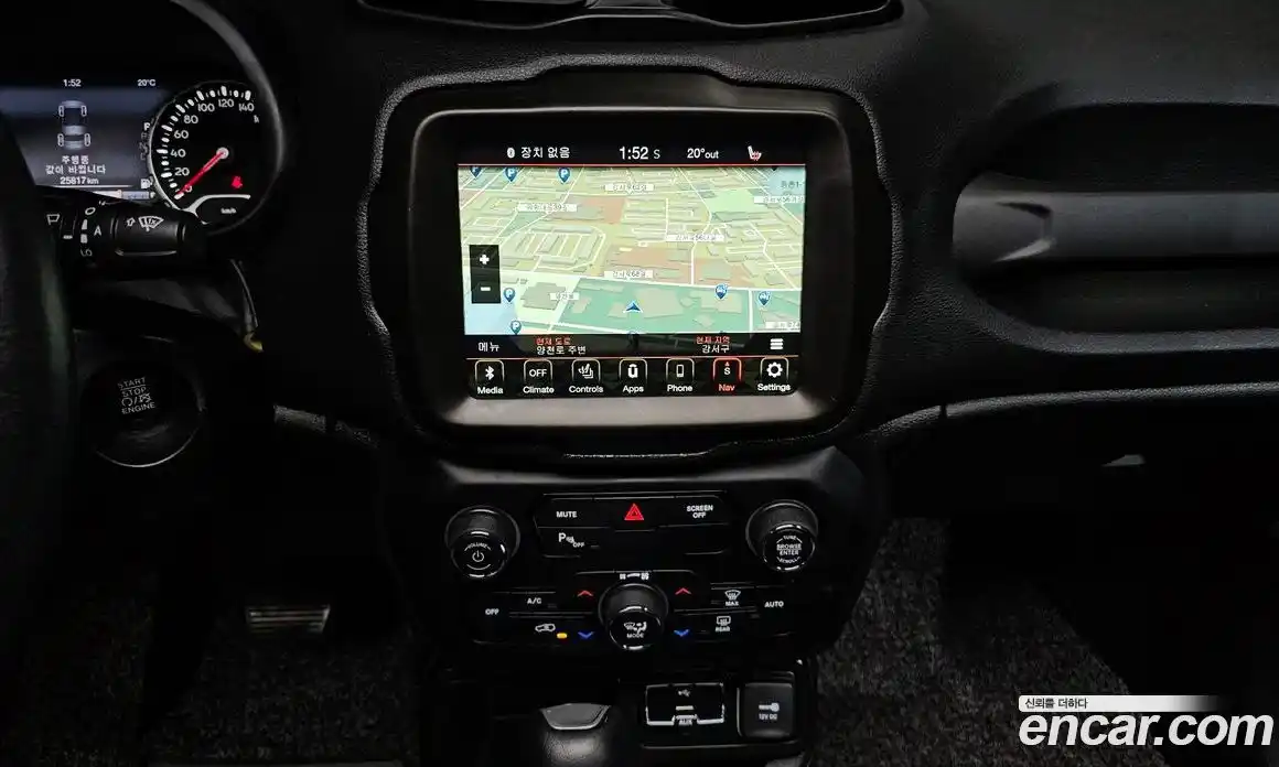 Jeep Renegade 2021 2.4 гидро в Москве № 1918865, фото 19