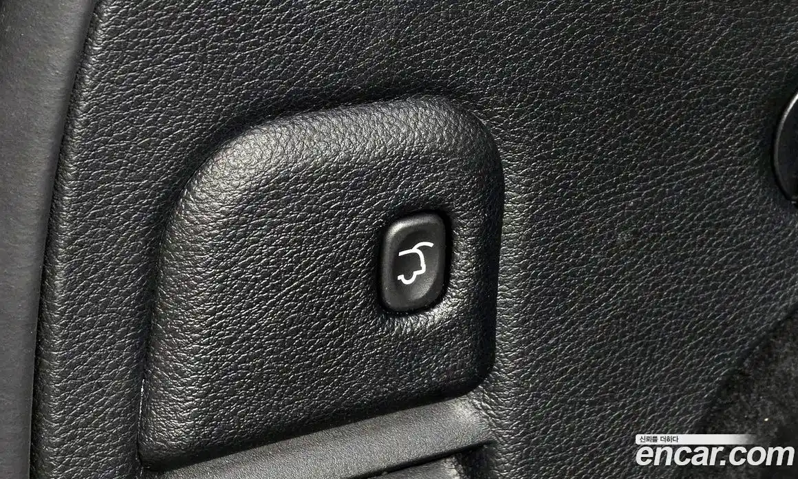 Jeep Cherokee 2018 3.0 гидро в Москве № 1919164, фото 27