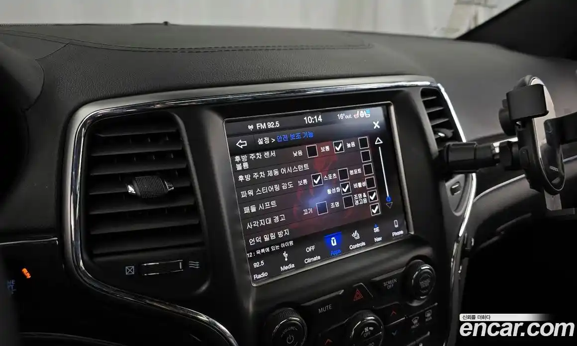 Jeep Cherokee 2018 3.0 гидро в Москве № 1919164, фото 31