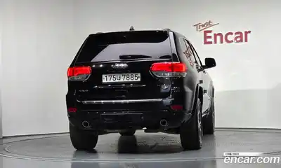 Jeep Cherokee 2020 3.6 гидро в Москве № 1919264, миниатюра 4