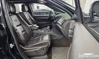 Jeep Cherokee 2019 3.6 гидро в Москве № 1919290, миниатюра 11