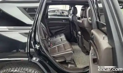 Jeep Cherokee 2019 3.6 гидро в Москве № 1919290, миниатюра 12