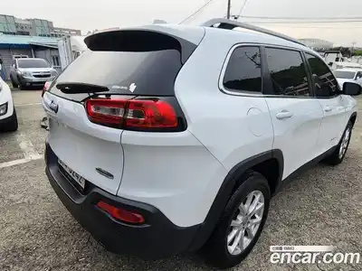 Jeep Cherokee 2018 2.4 гидро в Москве № 1919432, миниатюра 7