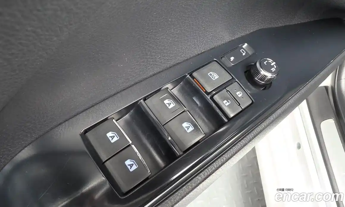Toyota Camry 2018 2.5 гидро в Москве № 1919587, фото 19