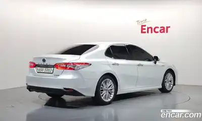 Toyota Camry 2018 2.5 гидро в Москве № 1919587, миниатюра 2