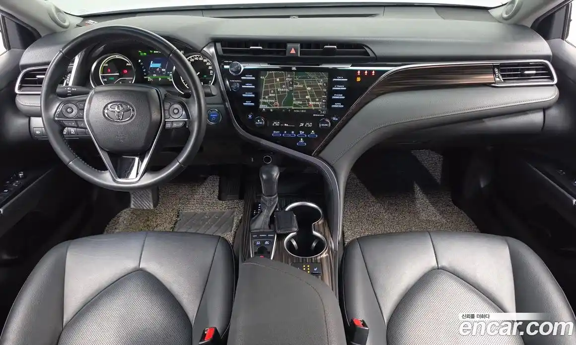 Toyota Camry 2018 2.5 гидро в Москве № 1919587, фото 9