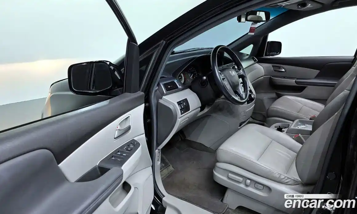 Honda Odyssey 2012 3.5 гидро в Москве № 1919928, фото 10