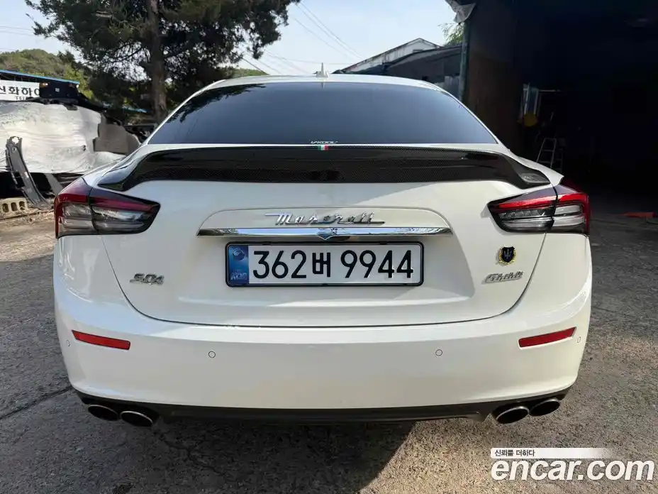 Maserati Ghibli 2015 3.0 гидро, фото 4
