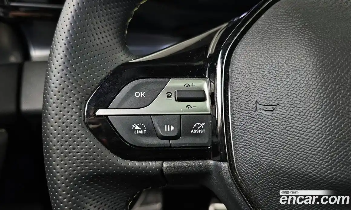 Peugeot 308 2024 1.2 гидро в Москве, фото 25