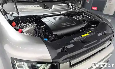 Land Rover Defender 2025 2.0 гидро в Москве № 198077, миниатюра 6